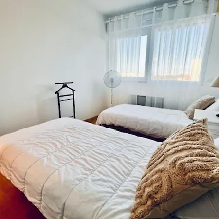 With Sea And Garden View In La Rochelle La Rochelle (Charente-Maritime)