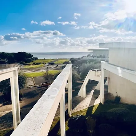 With Sea And Garden View In La Rochelle Apartmán La Rochelle (Charente-Maritime)