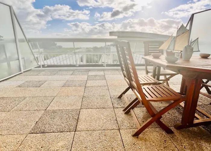 With Sea And Garden View In La Rochelle Apartamento La Rochelle (Charente-Maritime)